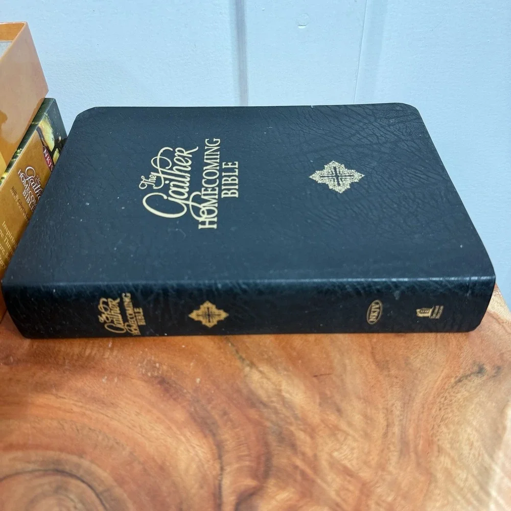 The Gaither Homecoming Bible NKJV Black Bonded Leather Bill Gloria Gaither Boxed - Picture 4 of 13